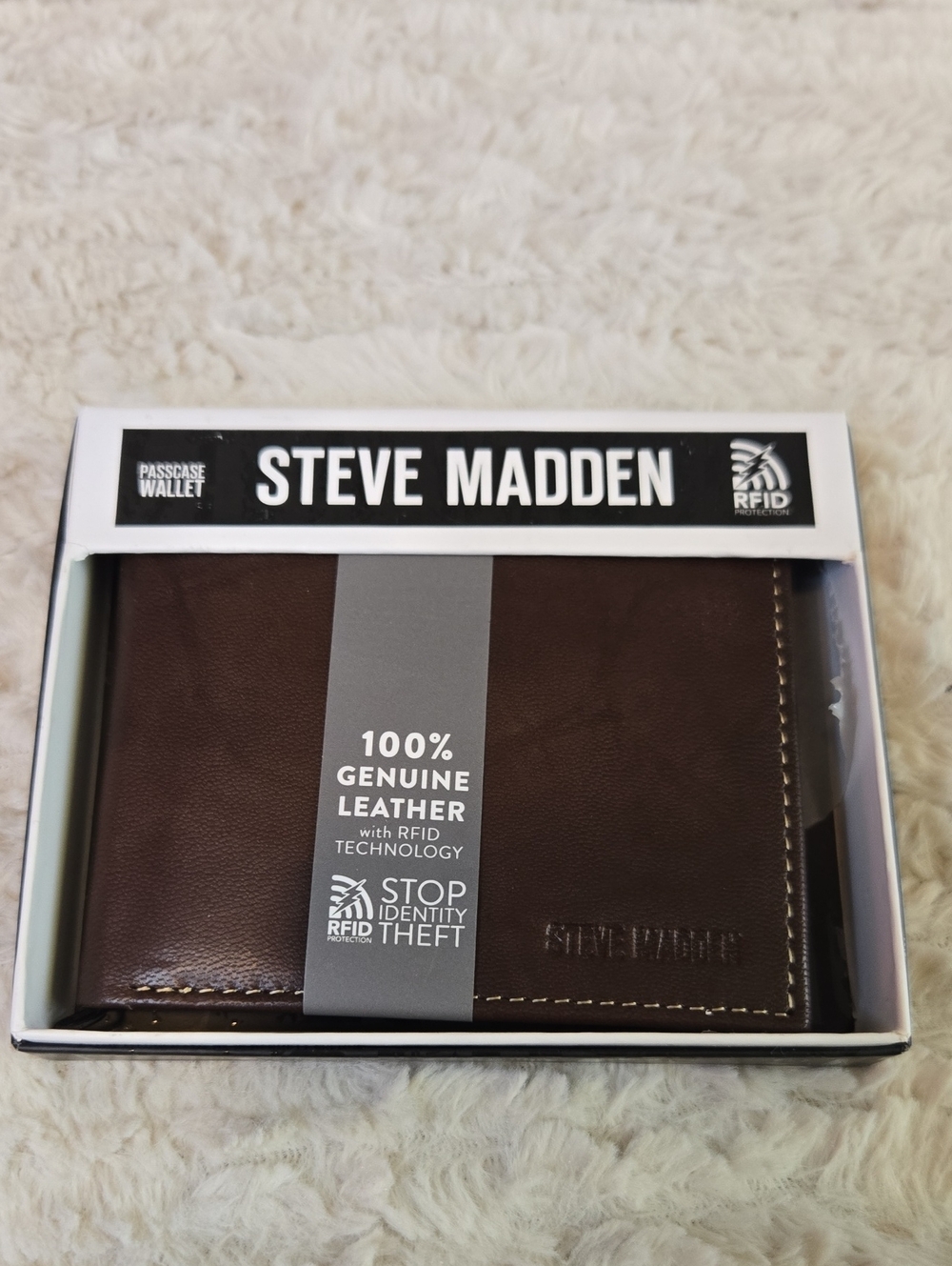 Steve Madden Brown Genuine Leather Passcase Wallet with RFID Protection